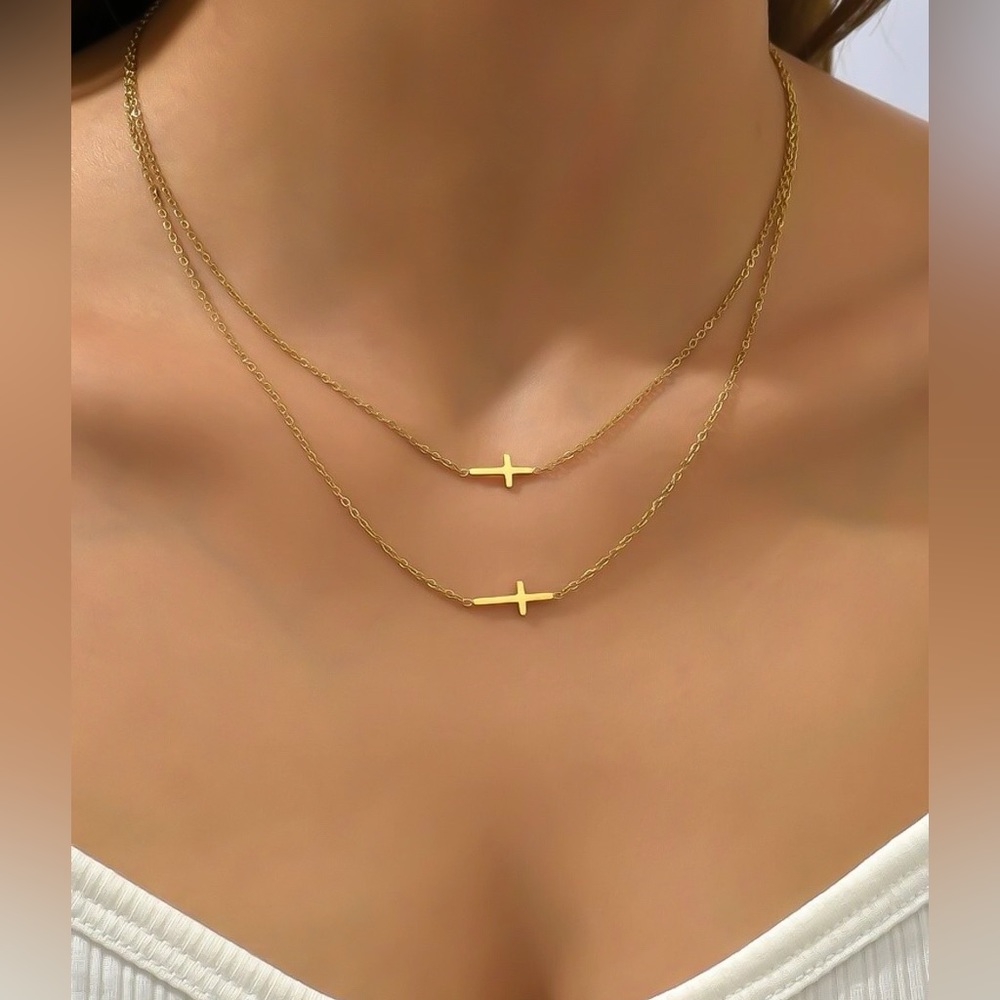 ❀ Gold Stainless Steel Cross Layered Necklace